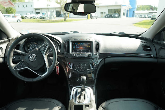 2014 Buick Regal 1SL LEATHER SEDAN