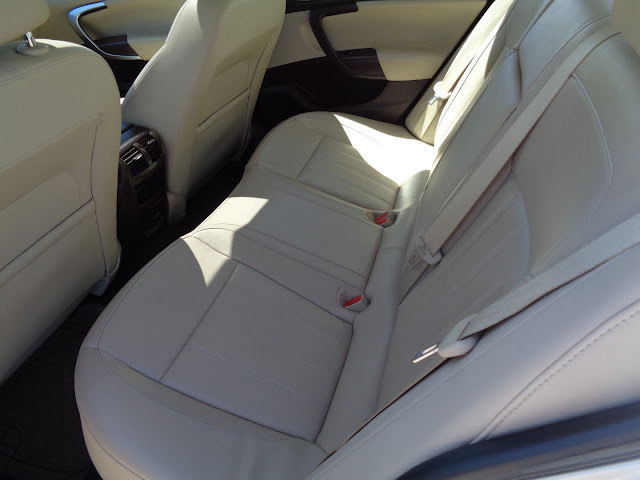 2011 Buick Regal 4dr Sdn CXL w/1SD *Ltd Avail*