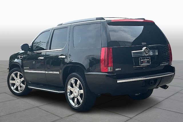 2012 Cadillac Escalade Luxury