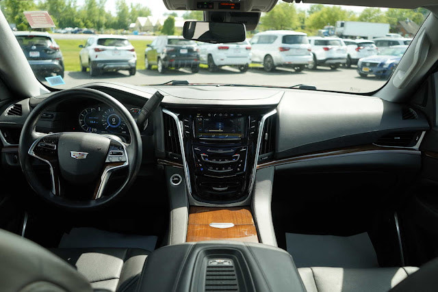 2020 Cadillac Escalade Premium Luxury