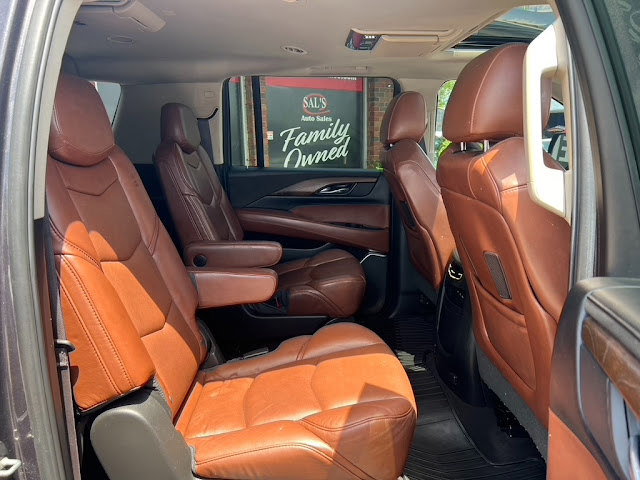 2017 Cadillac Escalade ESV 4WD 4dr Premium Luxury