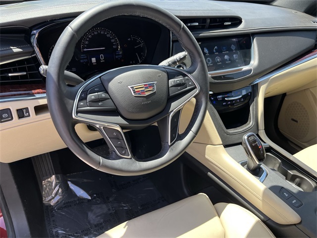 2017 Cadillac XT5 Premium Luxury