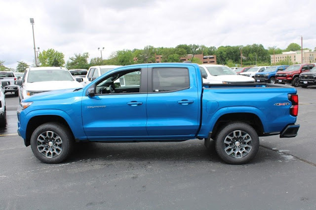 2024 Chevrolet Colorado 4WD LT