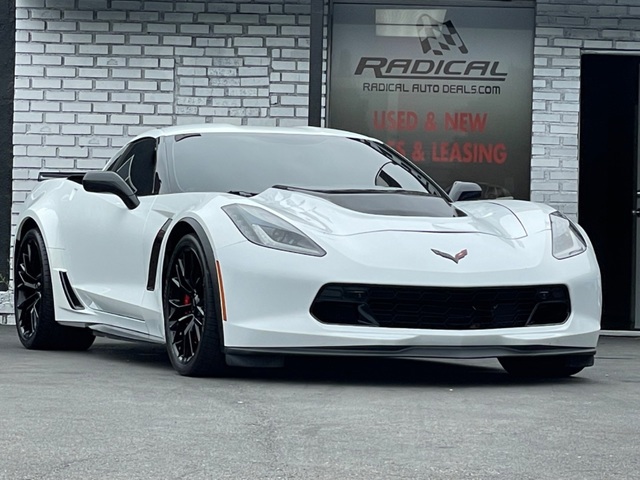 2017 Chevrolet Corvette Z06 2LZ Coupe RWD