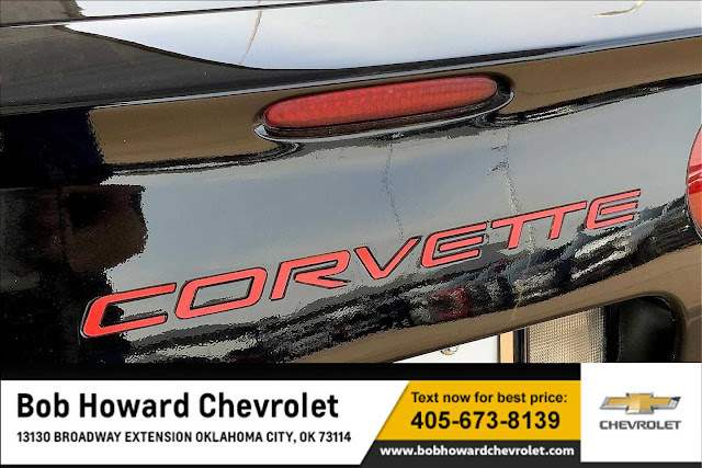 2004 Chevrolet Corvette Base