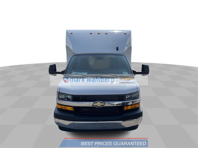 2023 Chevrolet Express 3500 15&#039; UNICELL AEROCELL BOX