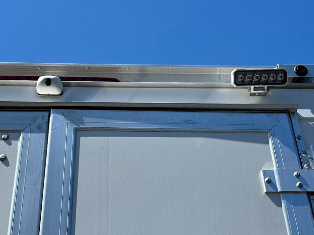 2023 Chevrolet Express Commercial Cutaway 14&#039; SRW Rockport Box Folidng Rear Doors