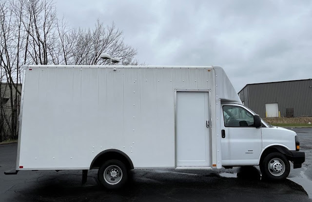2023 Chevrolet Express Commercial Cutaway 4500 Series