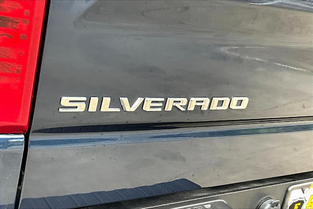 2022 Chevrolet Silverado 1500 Custom 2WD Double Cab 147