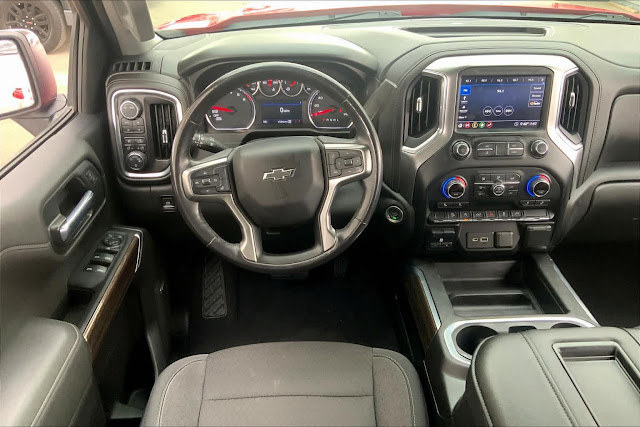 2020 Chevrolet Silverado 1500 RST 4WD Crew Cab 147