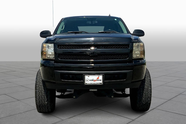 2008 Chevrolet Silverado 1500 LT w/1LT 2WD Crew Cab 143.5