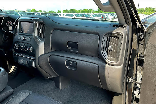 2023 Chevrolet Silverado 1500 Custom 2WD Crew Cab 147