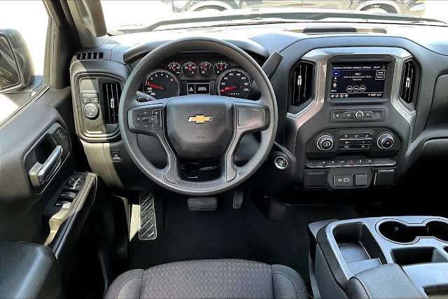 2023 Chevrolet Silverado 1500 Custom 2WD Crew Cab 147