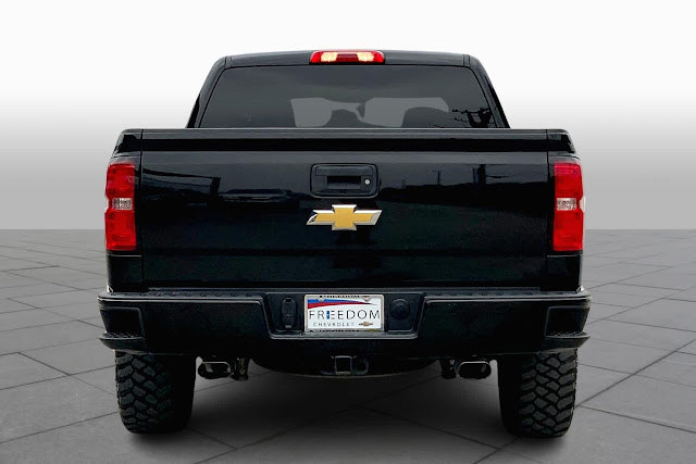 2018 Chevrolet Silverado 1500 LT 4WD Crew Cab 143.5