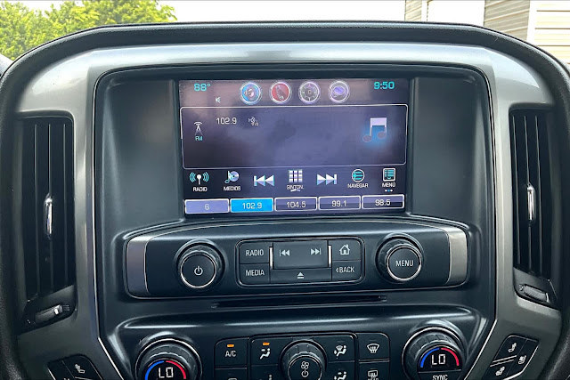 2018 Chevrolet Silverado 1500 LTZ 4WD Crew Cab 143.5