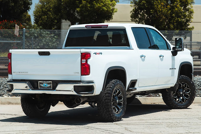 2023 Chevrolet Silverado 2500HD LTZ