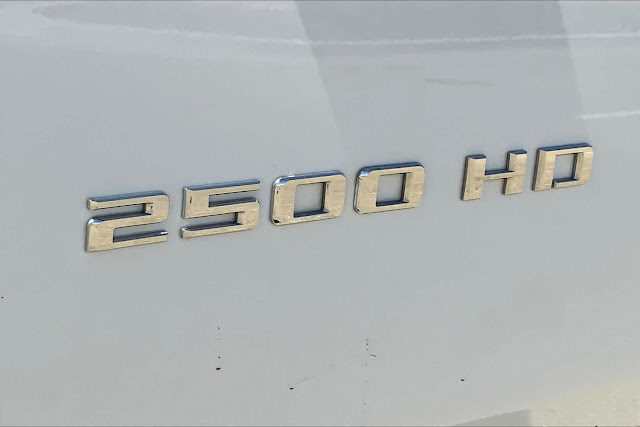 2023 Chevrolet Silverado 2500HD LT 4WD Crew Cab 172