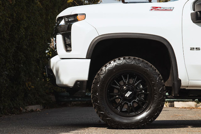 2023 Chevrolet Silverado 2500HD LT