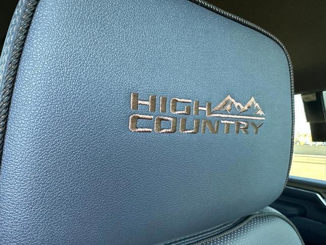 2024 Chevrolet Silverado 3500 HD High Country