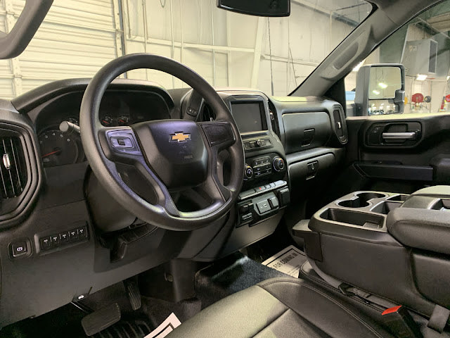 2022 Chevrolet Silverado 3500HD Work Truck 4WD Reg Cab 142