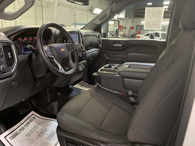 2022 Chevrolet Silverado 3500HD LT 4WD Reg Cab 142