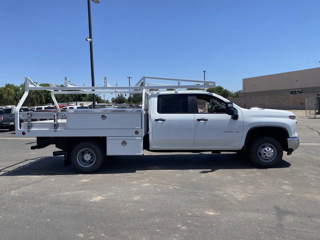 2024 Chevrolet Silverado 3500HD CC Work Truck