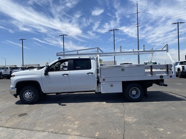 2024 Chevrolet Silverado 3500HD CC Work Truck