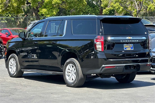 2021 Chevrolet Suburban LS