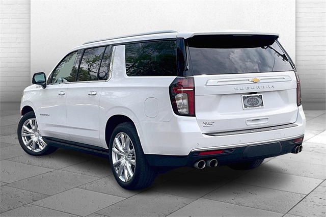 2023 Chevrolet Suburban High Country