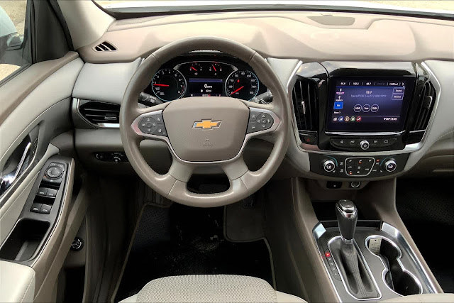 2020 Chevrolet Traverse LT Cloth