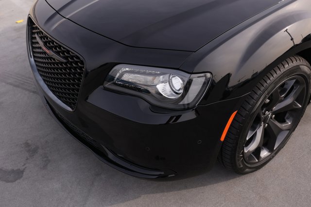 2023 Chrysler 300 300S