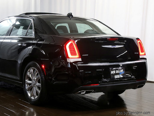 2020 Chrysler 300 Limited AWD