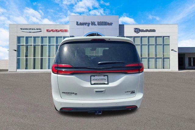 2024 Chrysler Pacifica Limited