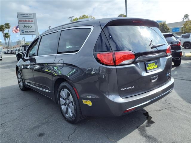 2020 Chrysler Pacifica Hybrid Limited