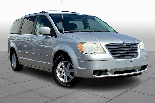 2010 Chrysler Town &amp;amp; Country Touring