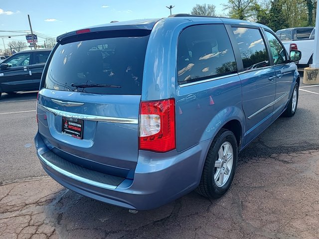 2011 Chrysler Town &amp;amp; Country Touring