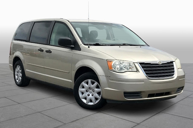 2008 Chrysler Town &amp;amp; Country LX