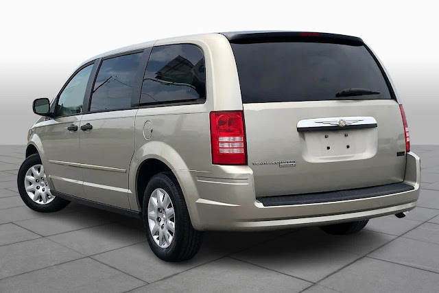 2008 Chrysler Town &amp;amp; Country LX