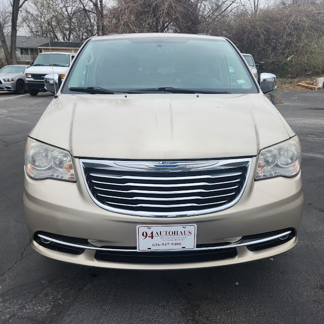 2014 Chrysler Town &amp;amp; Country 4dr Wgn Touring-L 30th Anniversary