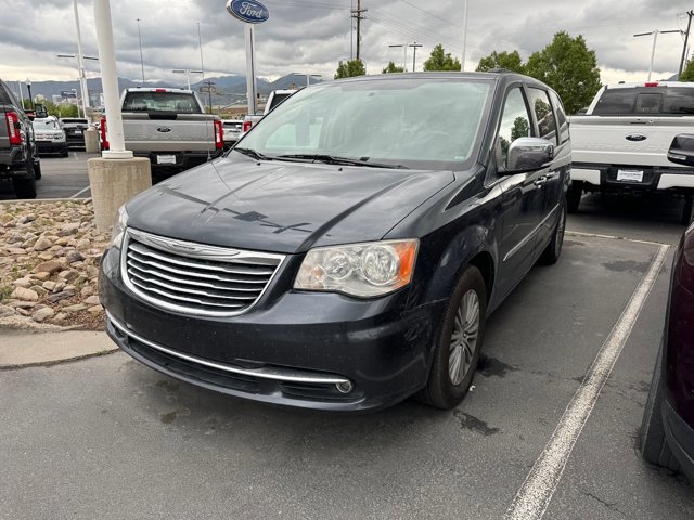 2014 Chrysler Town &amp;amp; Country Touring-L