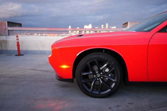 2023 Dodge CHALLENGER SXT