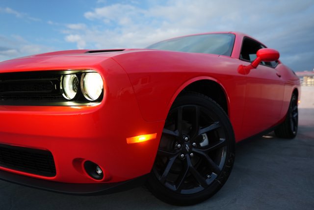 2023 Dodge CHALLENGER SXT