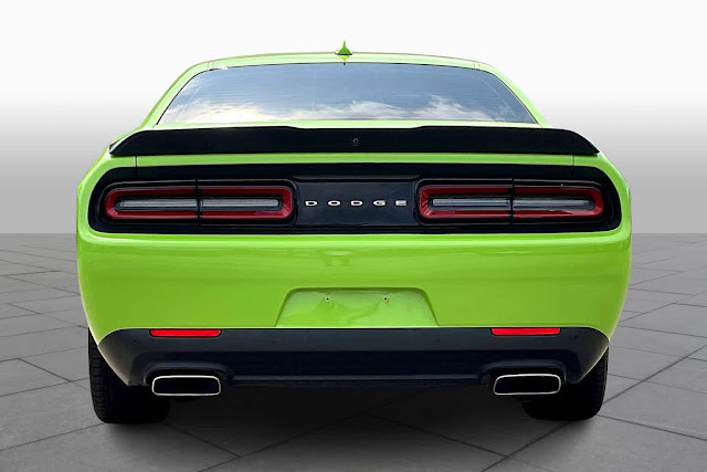 2023 Dodge CHALLENGER R/T