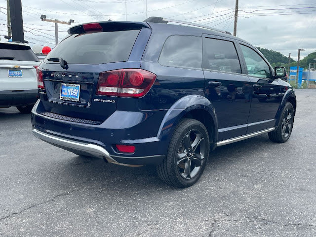 2020 Dodge Journey Crossroad