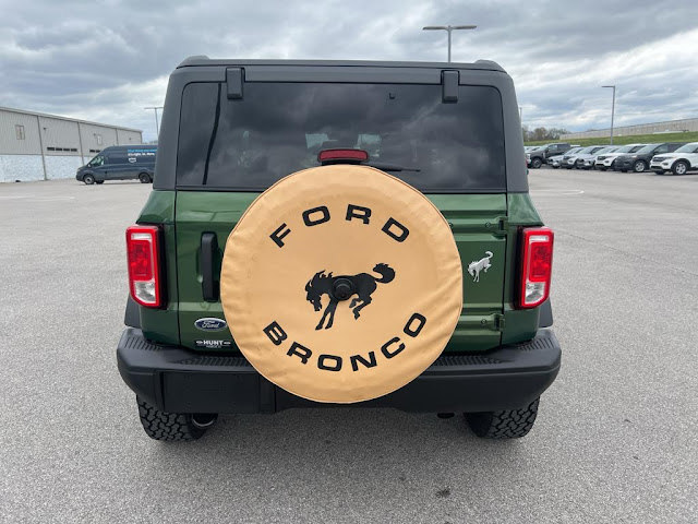 2023 Ford BRONCO Black Diamond