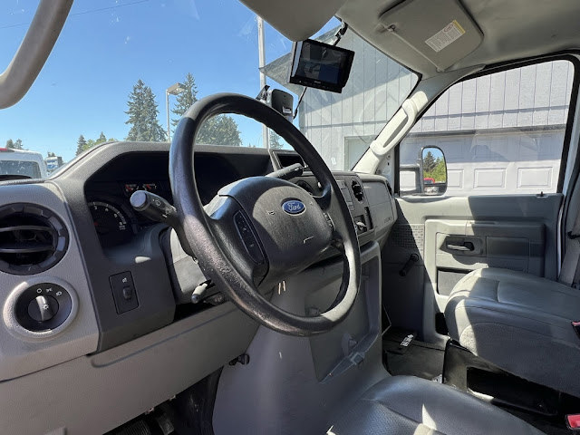 2019 Ford E-450SD Base