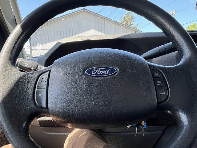 2019 Ford E-450SD Base