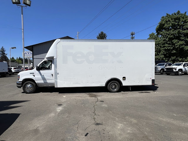 2019 Ford E-450SD Base