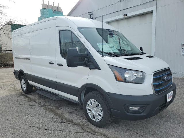 2023 Ford E-Transit Base