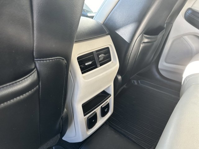 2018 Ford Edge Titanium AWD! LOADED!